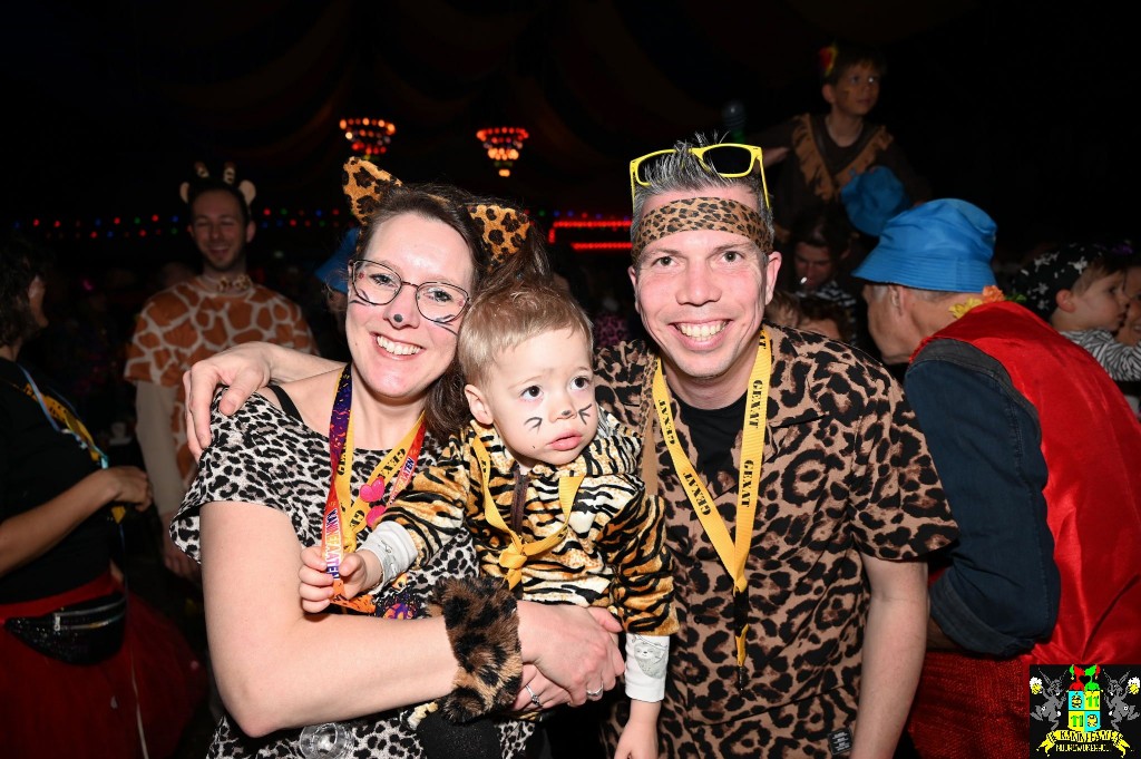 ../Images/Steegfeest XL 071.jpg